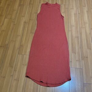 Abercrombie & Fitch Sleeveless Ribbed Midi Dress in Rust